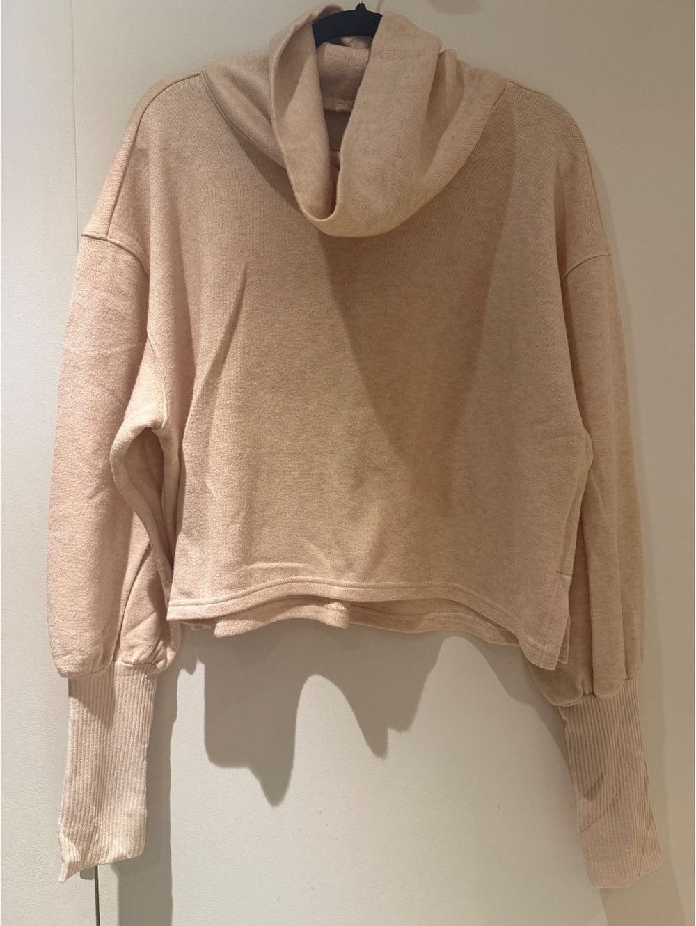 Free People Movement Light Pink Cropped Hoodie Sweatshirt Medium - Never Worn